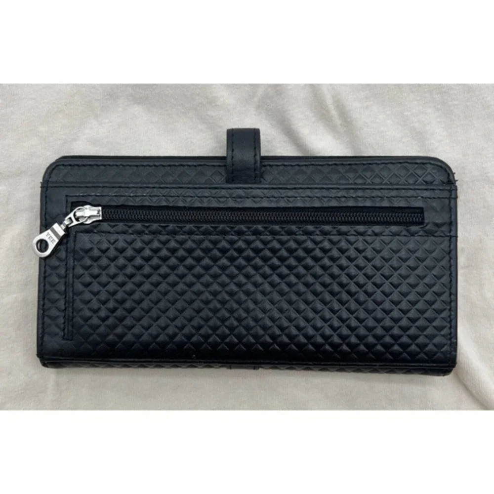 Unbranded this bifold